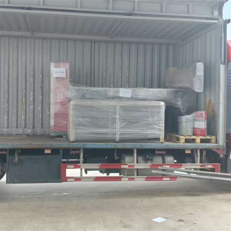 濮阳县巴里坤县进仓物流：专线直达的多元货运之旅