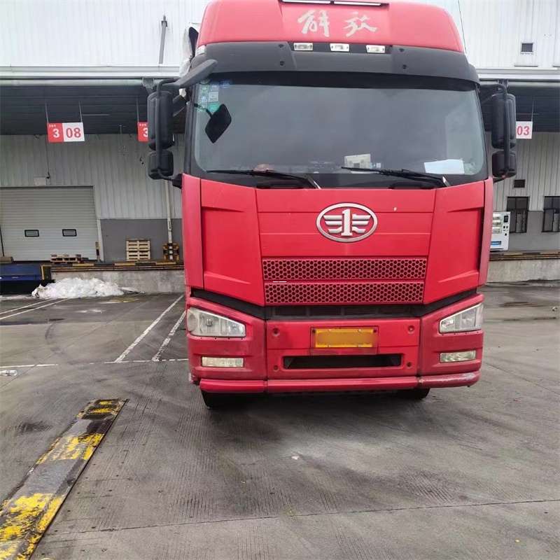 濮阳县囊谦县进仓物流：专线直达的多元货运探索